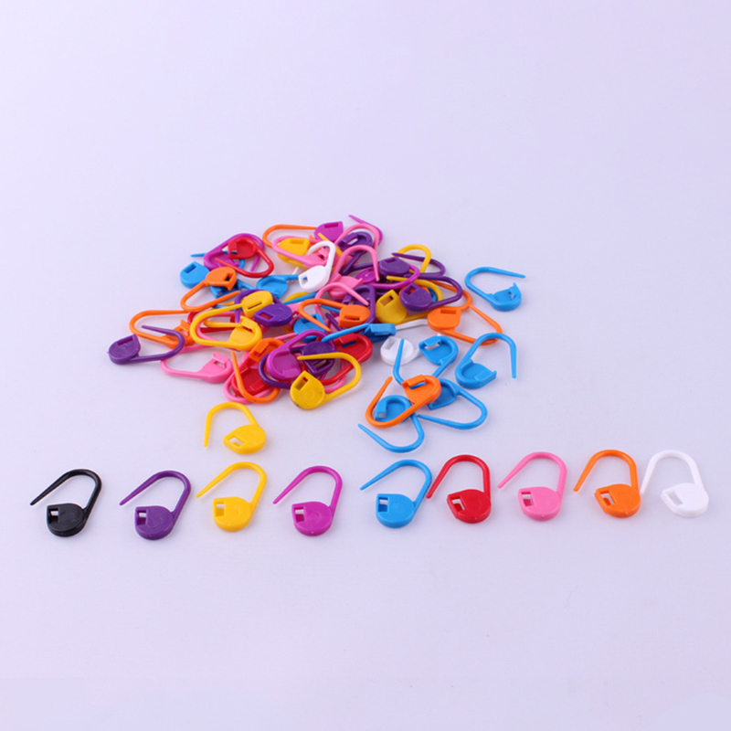 100Pcs Mix Color Knitting Tool - Tuxedo Lapel Pin recension och pris