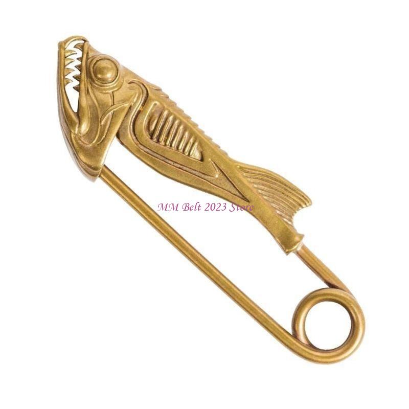 49ME Delicate Fish Head Inspir - Tuxedo Lapel Pin recension och pris